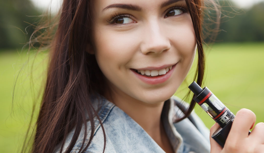 Une étude sur la relation entre vapotage et tabagisme chez les adolescents en classe de seconde