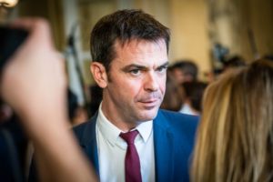 Olivier Véran remplace Agnès Buzyn en tant que ministre des Solidarités et de la Santé