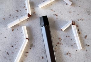 VAPE-JEUNE-CANADA-TABAGISME