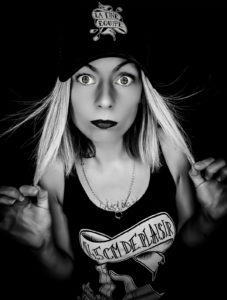 FEMME-VAPE-LA-FINE-EQUIPE